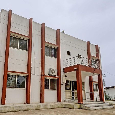 Super Hotel O Midway Treat Dhār Buitenkant foto
